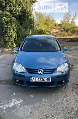 Хэтчбек Volkswagen Golf 2005 в Кривом Озере