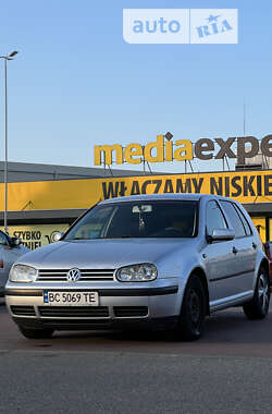 Хэтчбек Volkswagen Golf 2000 в Львове