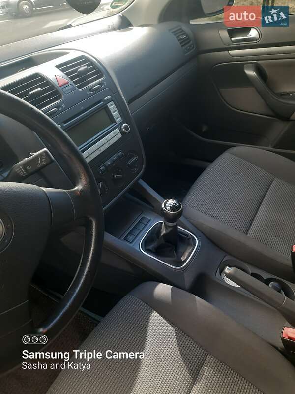 Універсал Volkswagen Golf 2008 в Харкові