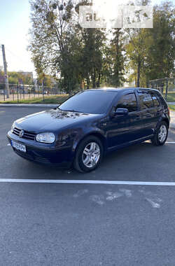 Хетчбек Volkswagen Golf 2003 в Бородянці