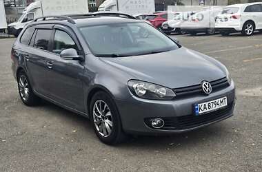 Універсал Volkswagen Golf 2010 в Софіївській Борщагівці