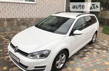 Универсал Volkswagen Golf 2016 в Виннице