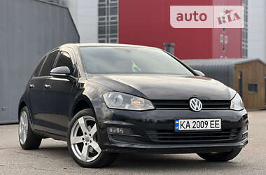 Хетчбек Volkswagen Golf 2013 в Києві