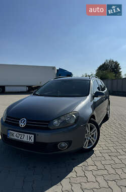 Универсал Volkswagen Golf 2009 в Сарнах