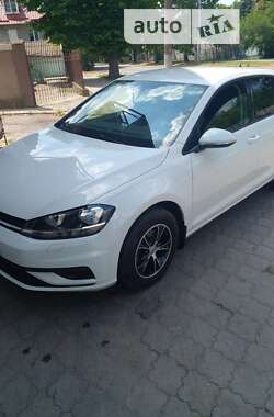 Хетчбек Volkswagen Golf 2018 в Херсоні