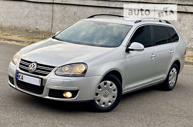 Универсал Volkswagen Golf 2007 в Киеве