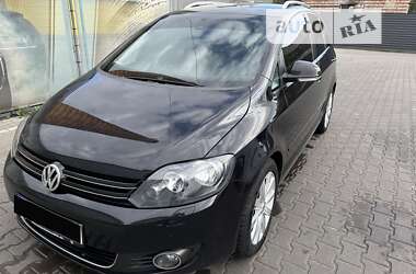 Хетчбек Volkswagen Golf 2009 в Житомирі