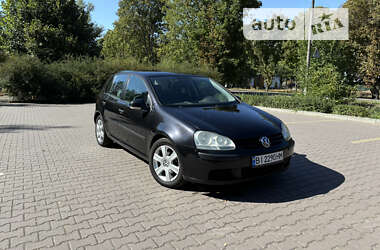 Хетчбек Volkswagen Golf 2004 в Миргороді