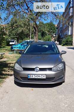 Універсал Volkswagen Golf 2013 в Волочиську