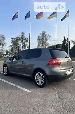 Хэтчбек Volkswagen Golf 2007 в Житомире