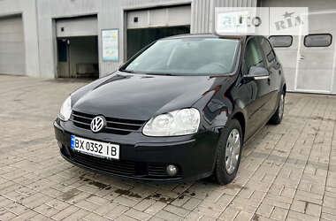 Хэтчбек Volkswagen Golf 2007 в Староконстантинове