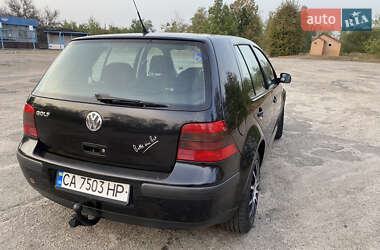 Хэтчбек Volkswagen Golf 2000 в Катеринополе