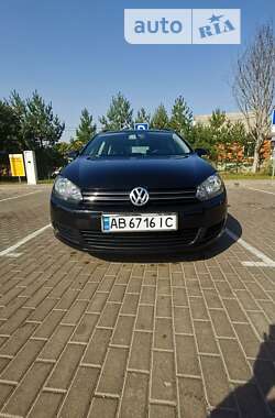 Універсал Volkswagen Golf 2010 в Вінниці