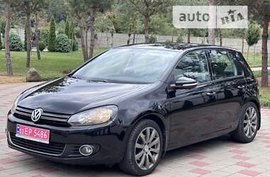 Хэтчбек Volkswagen Golf 2011 в Иршаве