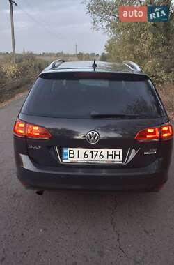 Універсал Volkswagen Golf 2016 в Полтаві