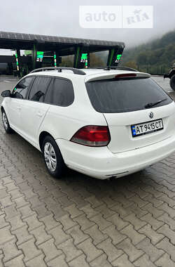 Универсал Volkswagen Golf 2013 в 
