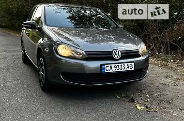 Хэтчбек Volkswagen Golf 2011 в Черкассах