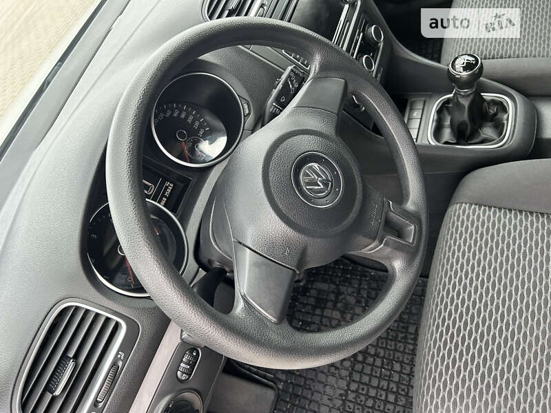 Хетчбек Volkswagen Golf 2011 в Вінниці