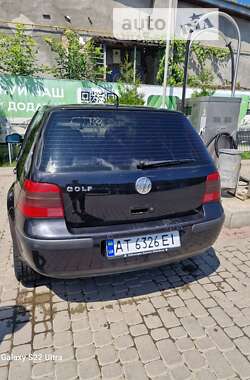 Хетчбек Volkswagen Golf 2000 в Коломиї