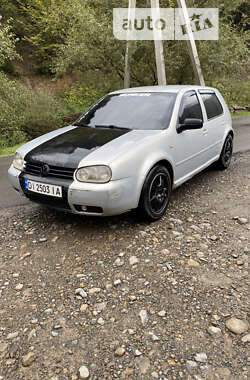 Хэтчбек Volkswagen Golf 2000 в Тячеве