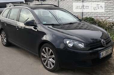 Універсал Volkswagen Golf 2009 в Софіївській Борщагівці