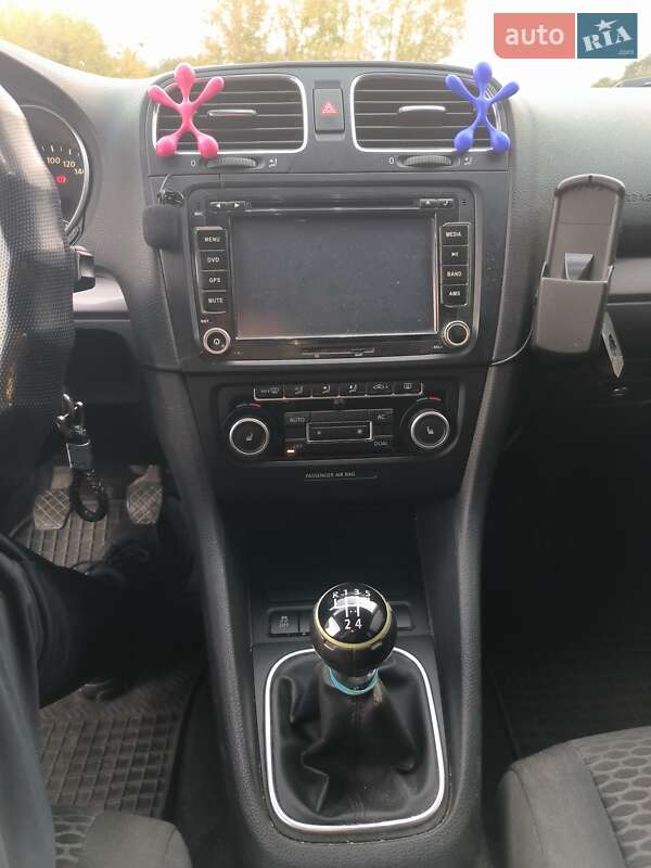 Универсал Volkswagen Golf 2011 в Полтаве