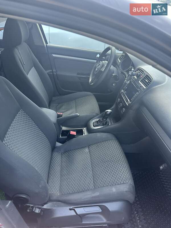 Универсал Volkswagen Golf 2011 в Днепре