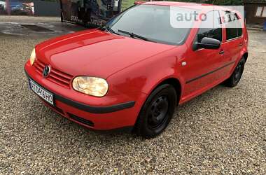 Хэтчбек Volkswagen Golf 2003 в Ивано-Франковске