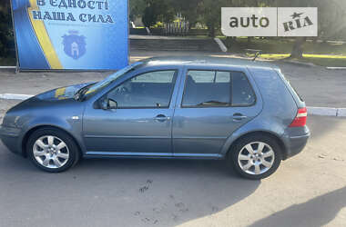 Хетчбек Volkswagen Golf 2003 в Тернополі