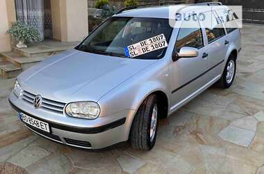 Универсал Volkswagen Golf 2003 в Тернополе