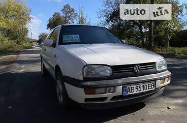 Хетчбек Volkswagen Golf 1992 в Хмільнику