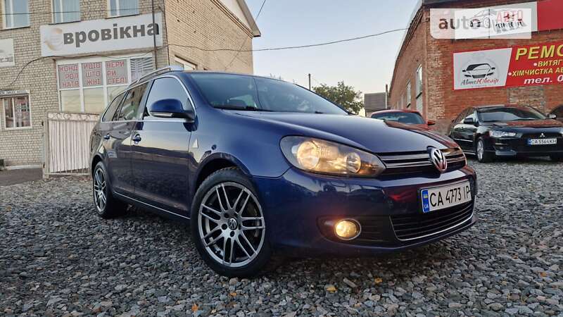 Универсал Volkswagen Golf 2011 в Смеле