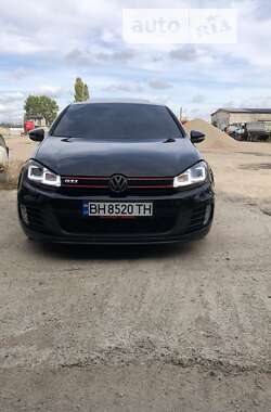 Хэтчбек Volkswagen Golf 2010 в Одессе