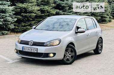 Хэтчбек Volkswagen Golf 2012 в Харькове