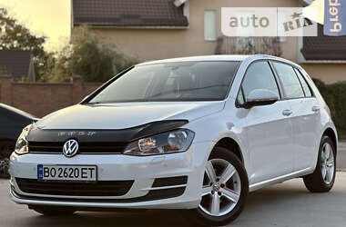 Хэтчбек Volkswagen Golf 2015 в Бердичеве