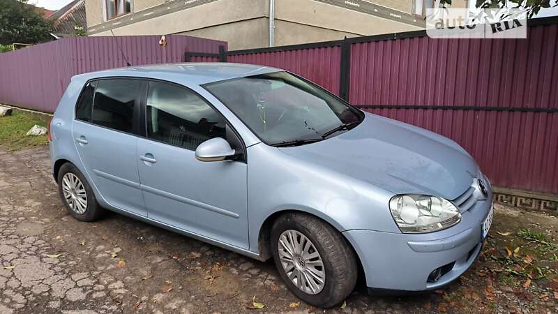 Хетчбек Volkswagen Golf 2007 в Поляні