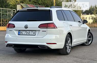 Універсал Volkswagen Golf 2019 в Дрогобичі