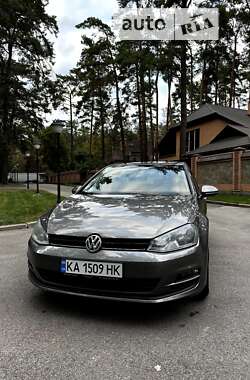 Хэтчбек Volkswagen Golf 2014 в Чернигове