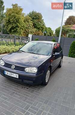 Хэтчбек Volkswagen Golf 1998 в Черкассах