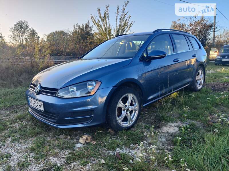 Универсал Volkswagen Golf 2015 в 