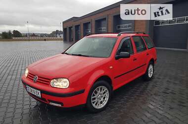 Универсал Volkswagen Golf 1999 в Черновцах