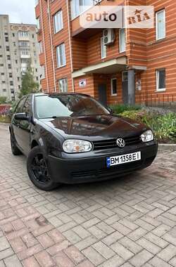 Хэтчбек Volkswagen Golf 1999 в Ромнах