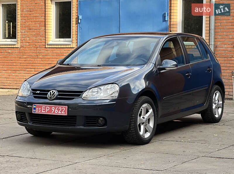 Хэтчбек Volkswagen Golf 2008 в Лубнах