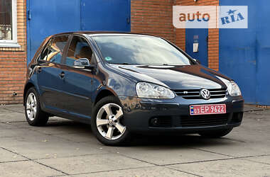 Хэтчбек Volkswagen Golf 2008 в Лубнах