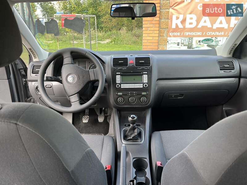 Універсал Volkswagen Golf 2007 в Володимирі