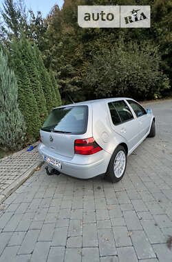 Хэтчбек Volkswagen Golf 2000 в Львове