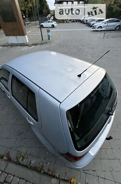 Хэтчбек Volkswagen Golf 2000 в Львове