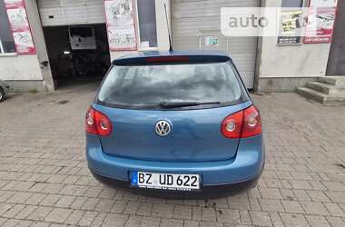 Хетчбек Volkswagen Golf 2005 в Надвірній