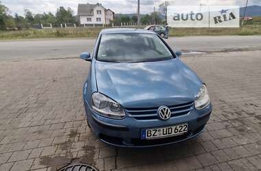 Хетчбек Volkswagen Golf 2005 в Надвірній