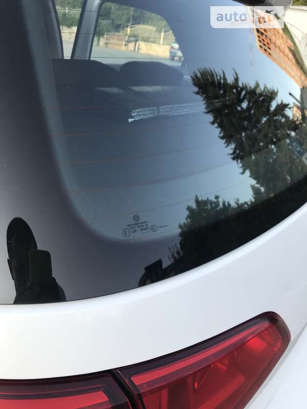 Хэтчбек Volkswagen Golf 2014 в Тернополе